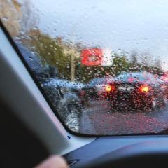 Why the car windows sweat and what to do with it: causes of the problem and methods of combating it