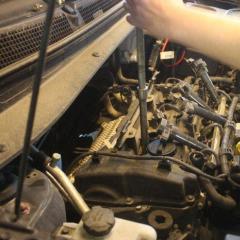 Vlasniki KIA Sportage répare l'argent pour un coup sur le moteur: la raison de la brute dans les cylindres de l'histoire du modèle